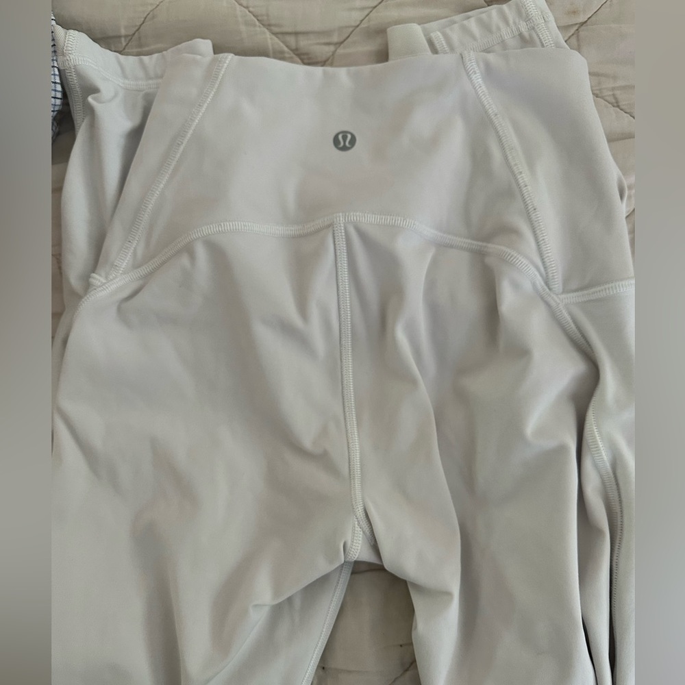 White Lululemon leggings